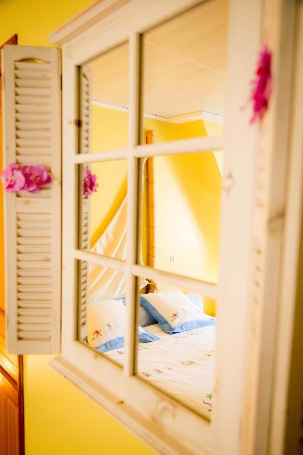 Domaine Bacchus Bed & Breakfast Reuil-sur-Marne Екстериор снимка