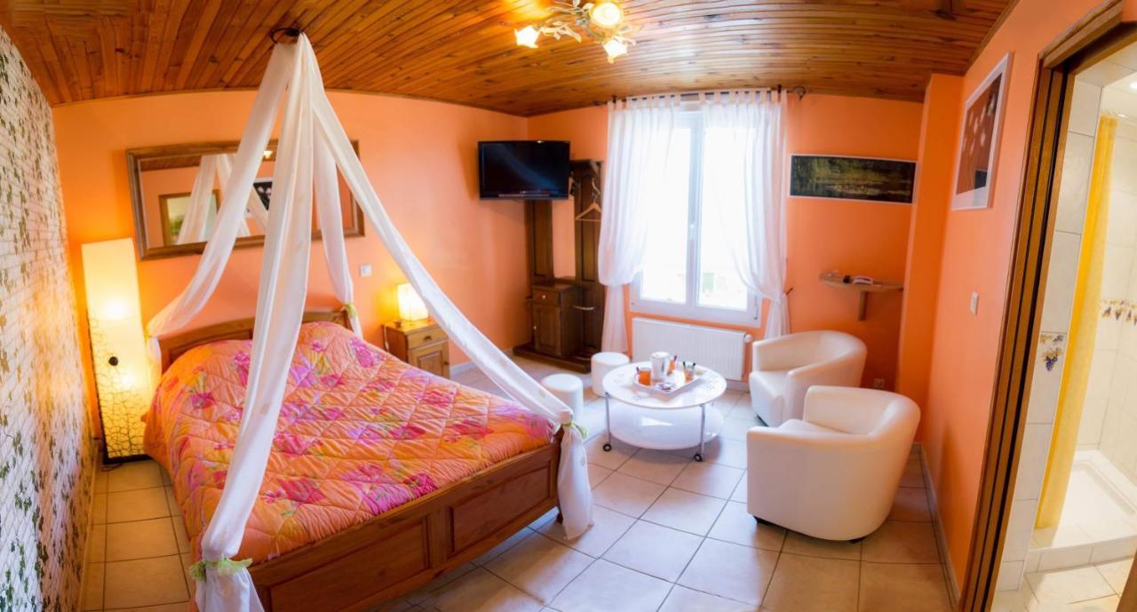Domaine Bacchus Bed & Breakfast Reuil-sur-Marne Екстериор снимка