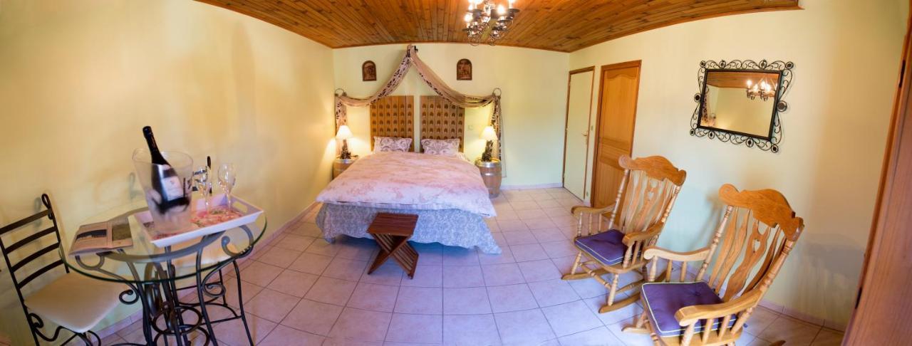 Domaine Bacchus Bed & Breakfast Reuil-sur-Marne Екстериор снимка