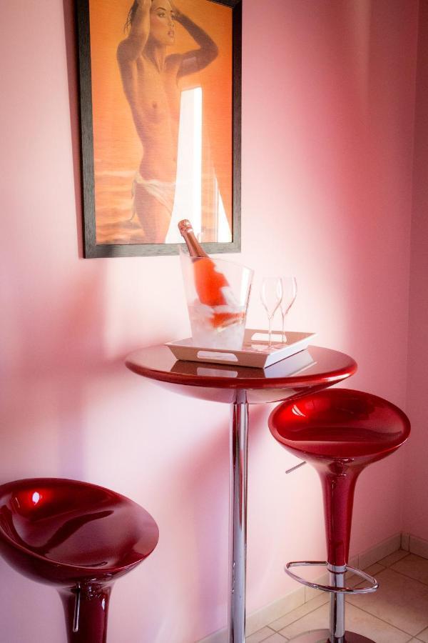 Domaine Bacchus Bed & Breakfast Reuil-sur-Marne Екстериор снимка
